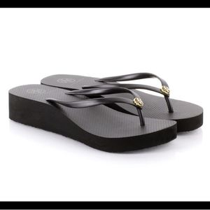 Tory Burch Flip Flops 10 M